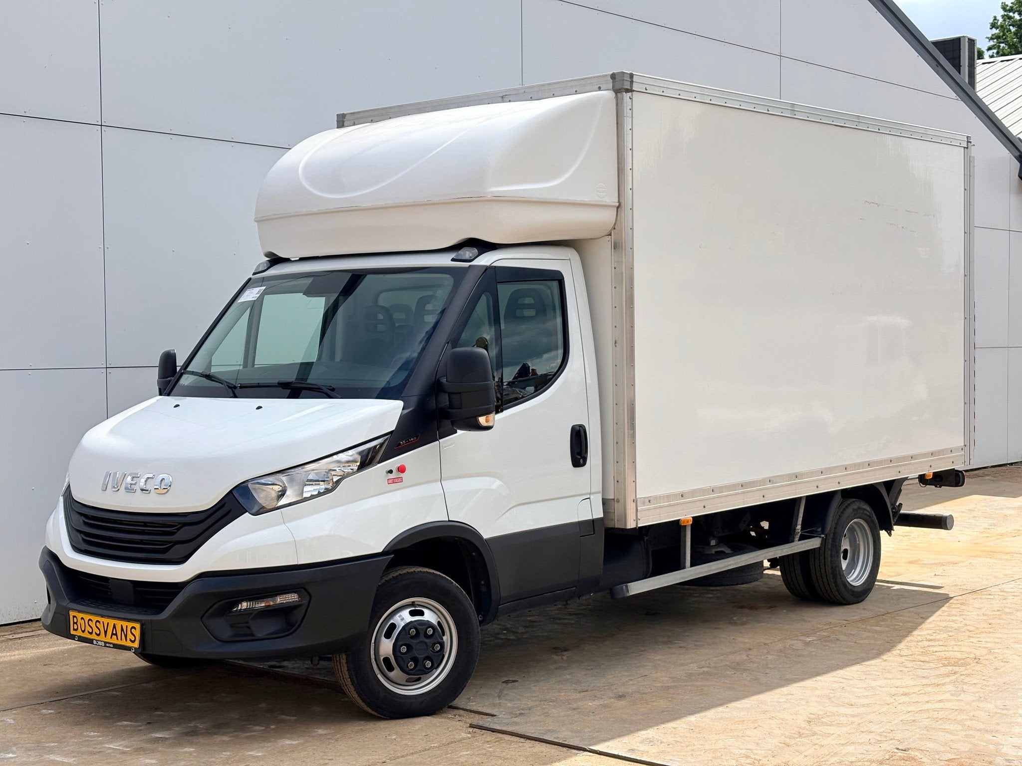 Iveco Daily 35C16 3.0 160PK Bakwagen Laadklep Zijdeur Camera, Voorwielaandrijving, Gebruikt, Euro 6, Iveco