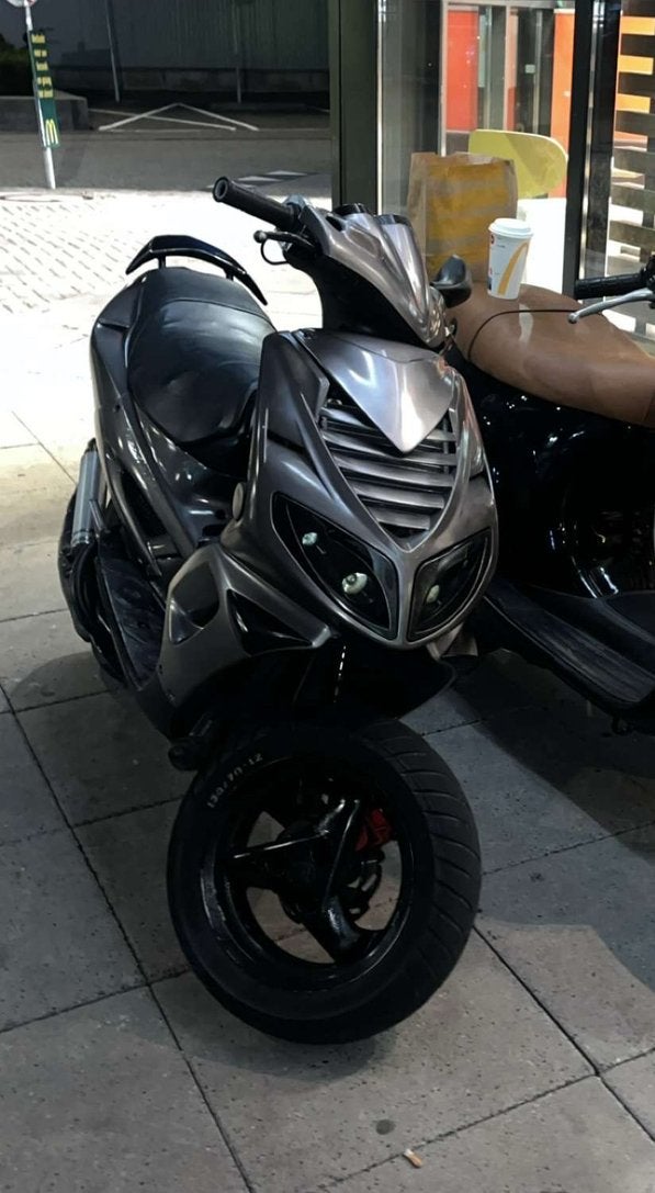 70cc MHR Peugeot Speedfight 2 LC DD, Fietsen en Brommers, Ophalen, Zo goed als nieuw, Tweetakt, Speedfight