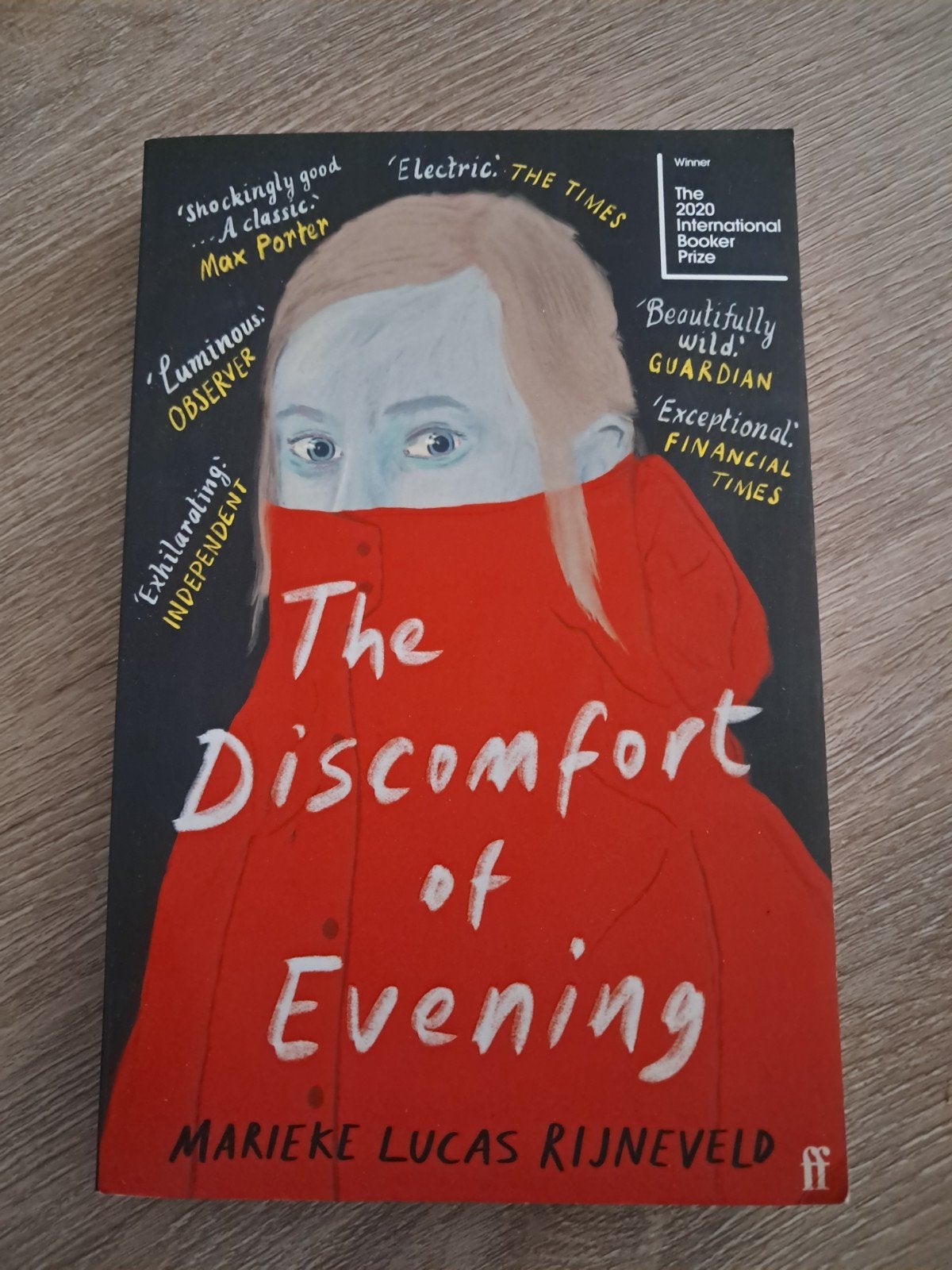 The Discomfort of Evening - Marieke Lucas Rijneveld, Boeken, Literatuur, Ophalen of Verzenden, Zo goed als nieuw, Marieke Lucas Rijneveld
