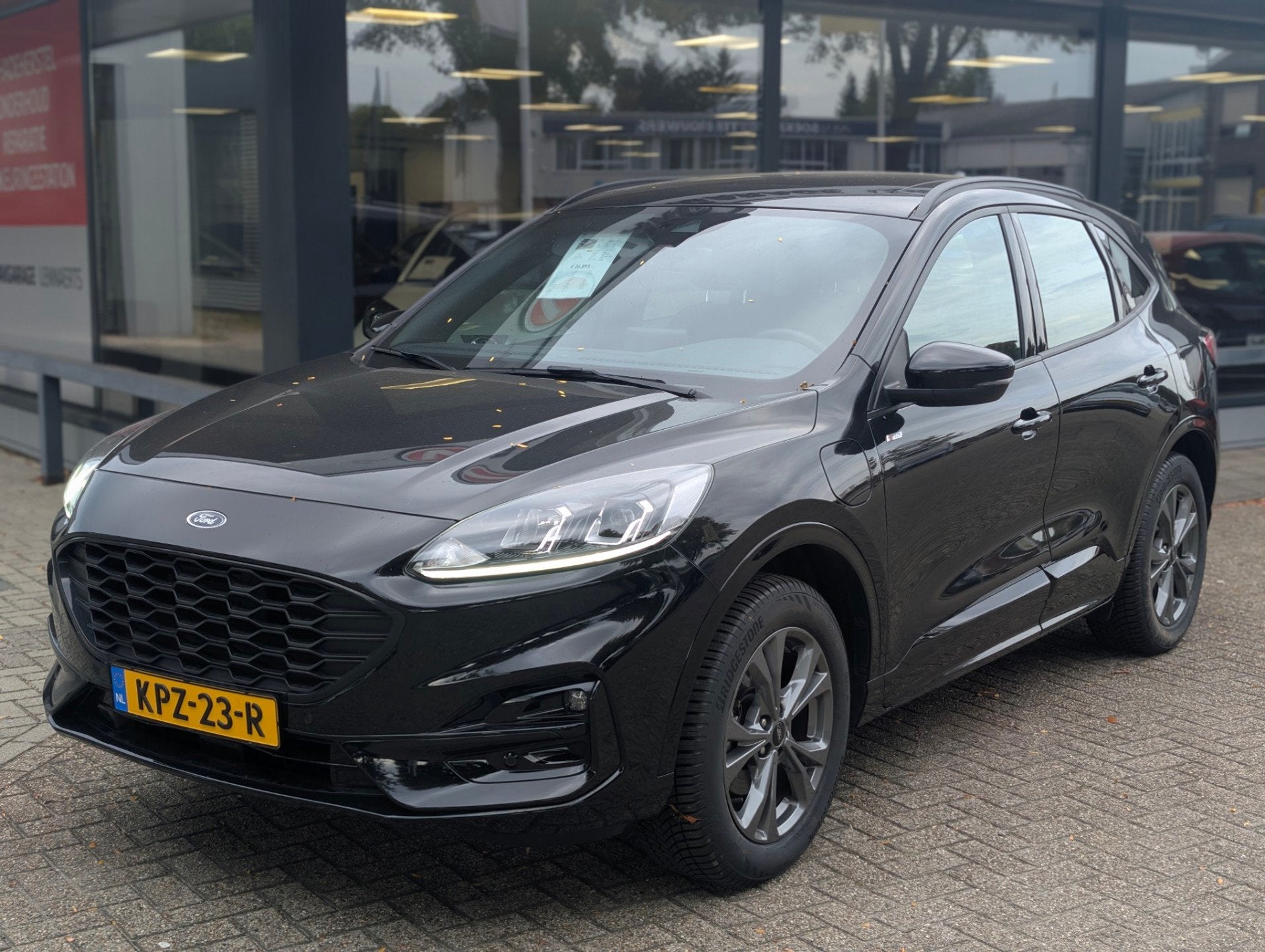Ford KUGA 2.5 PHEV ST-Line, Panodak, Rijklaarprijs / 12 mnd, Auto's, Gebruikt, 4 cilinders, Verwarmde buitenspiegels, Zwart