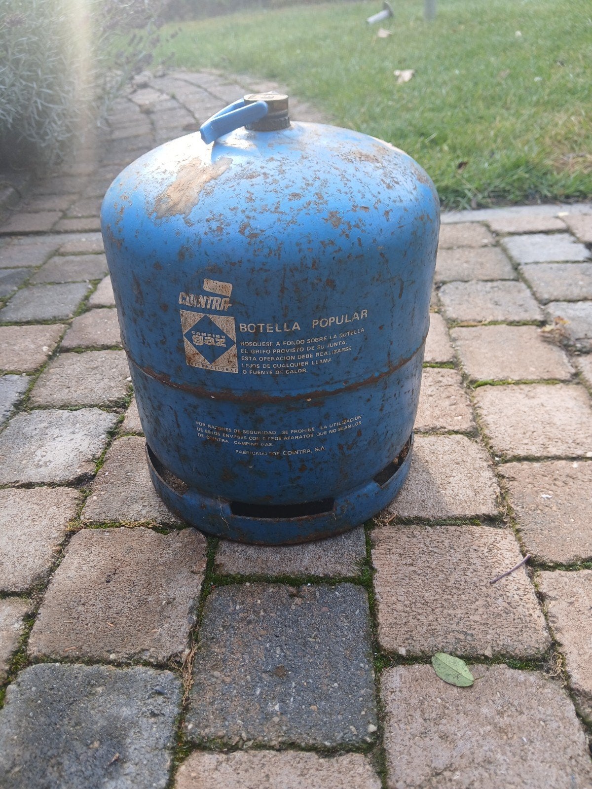 campingaz 907 grootste maat halfvol camping gas, Ophalen, Gebruikt