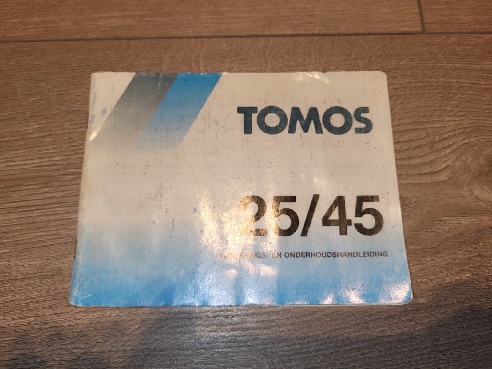 Tomos bedienings / onderhoudshandleiding, Fietsen en Brommers, Handleidingen en Instructieboekjes, Ophalen of Verzenden, Gebruikt