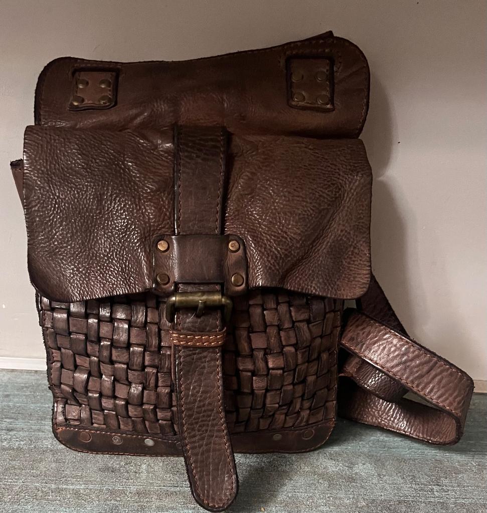 Bear bags. Leren schoudertas., Ophalen of Verzenden, Zo goed als nieuw, Bruin, Leer