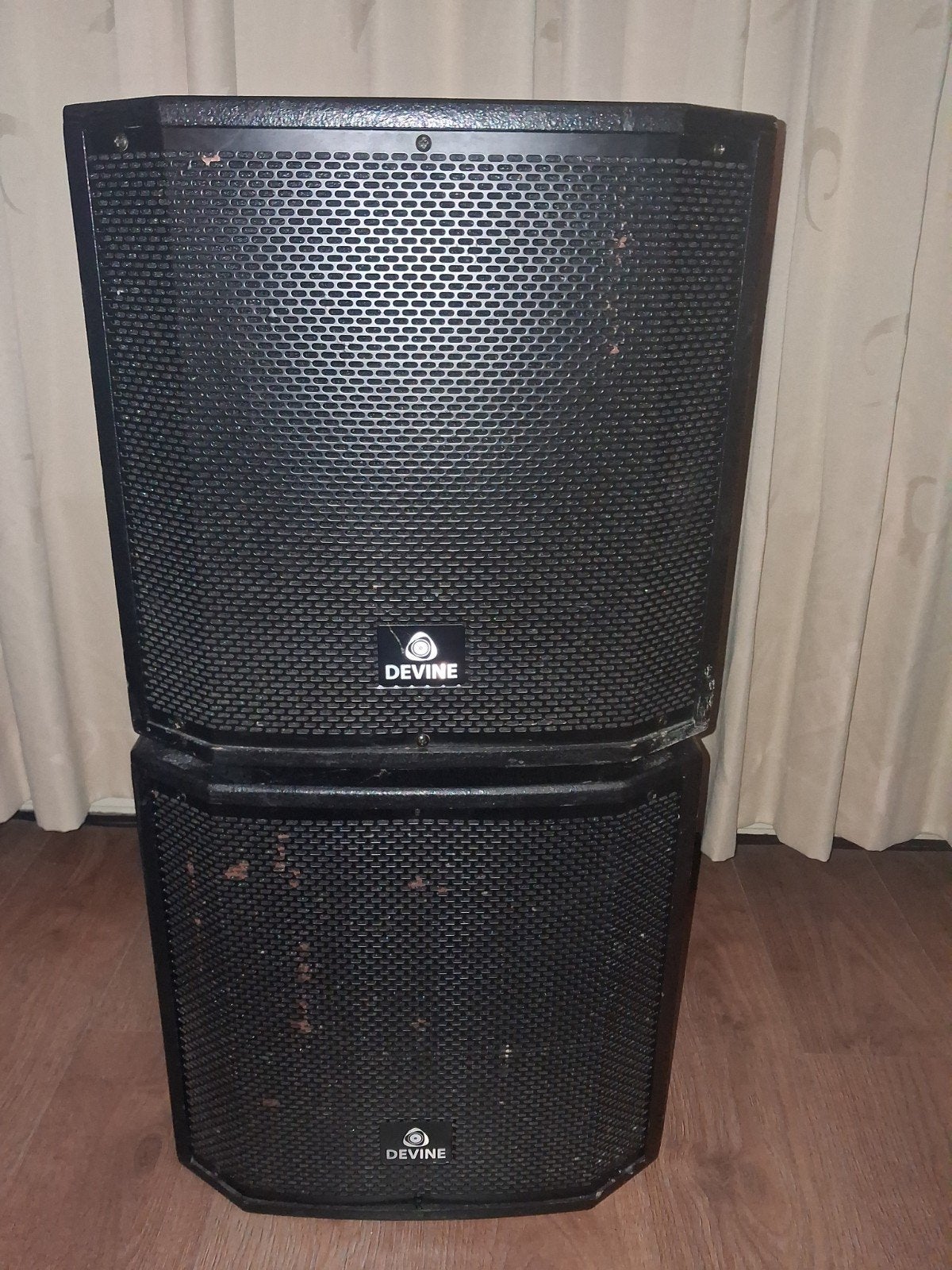 2x Devine Artis B12A actieve 12 inch subwoofers, Ophalen, Gebruikt, Subwoofer, Overige merken