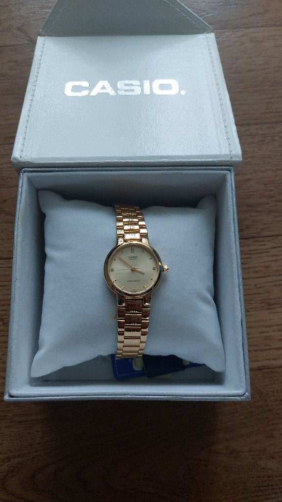 Casio dameshorloge, Sieraden, Tassen en Uiterlijk, Horloges | Dames, Nieuw, Polshorloge, Overige merken, Overige materialen, Ophalen of Verzenden