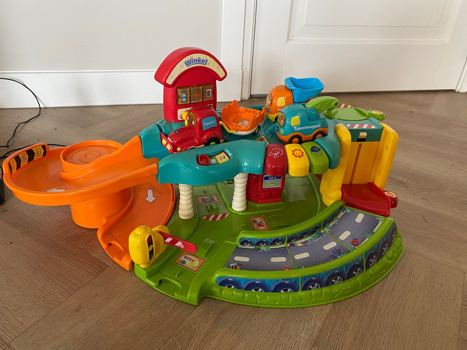 VTech Toet Toet Auto's Garage met 3 auto's, Ophalen of Verzenden, Gebruikt