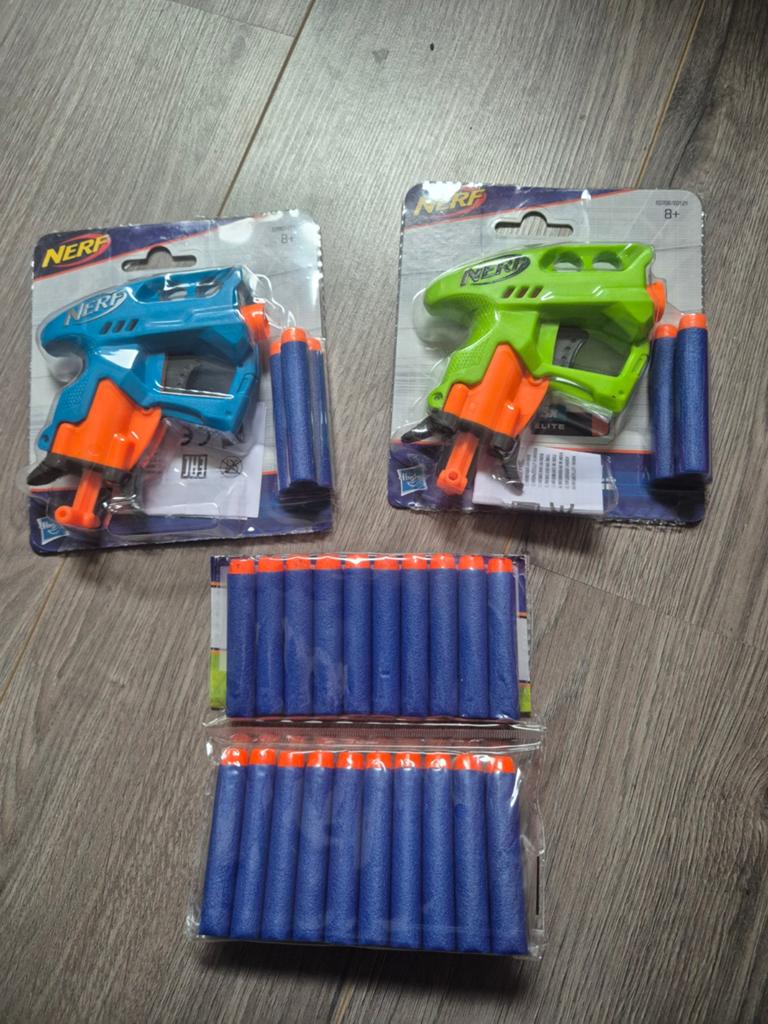 2x Nerf pistooltjes, Ophalen, Nieuw