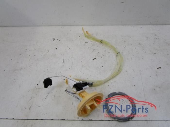 Tankvlotter Volkswagen Passat (22739321), Ophalen of Verzenden, Gebruikt