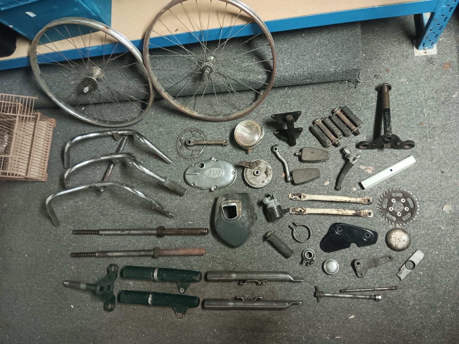 diverse oldtimer bromfiets onderdelen, Fietsen en Brommers, Brommeronderdelen | Oldtimers, Ophalen, Gebruikt, Overige typen, Overige merken