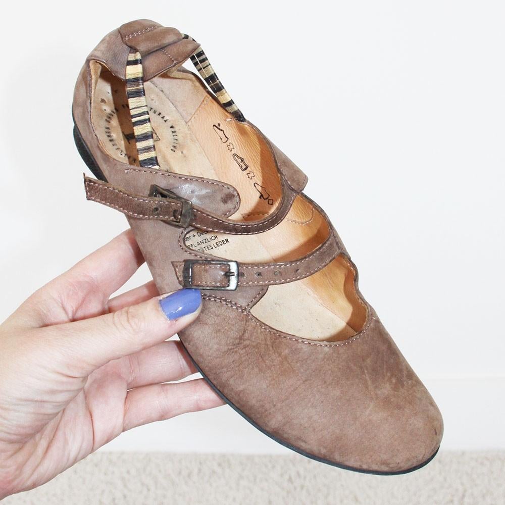 Leren Think! Dames Instappers - 31 (Maat 38) € 55,-, Kleding | Dames, Schoenen, Bruin, Instappers, Think!, Ophalen of Verzenden