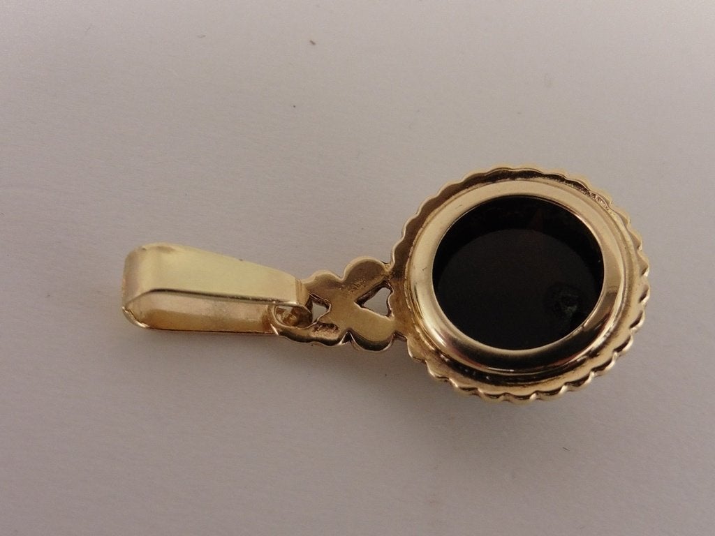 Gouden hanger met granaat                                 G6, Gebruikt, ., Ophalen of Verzenden, .