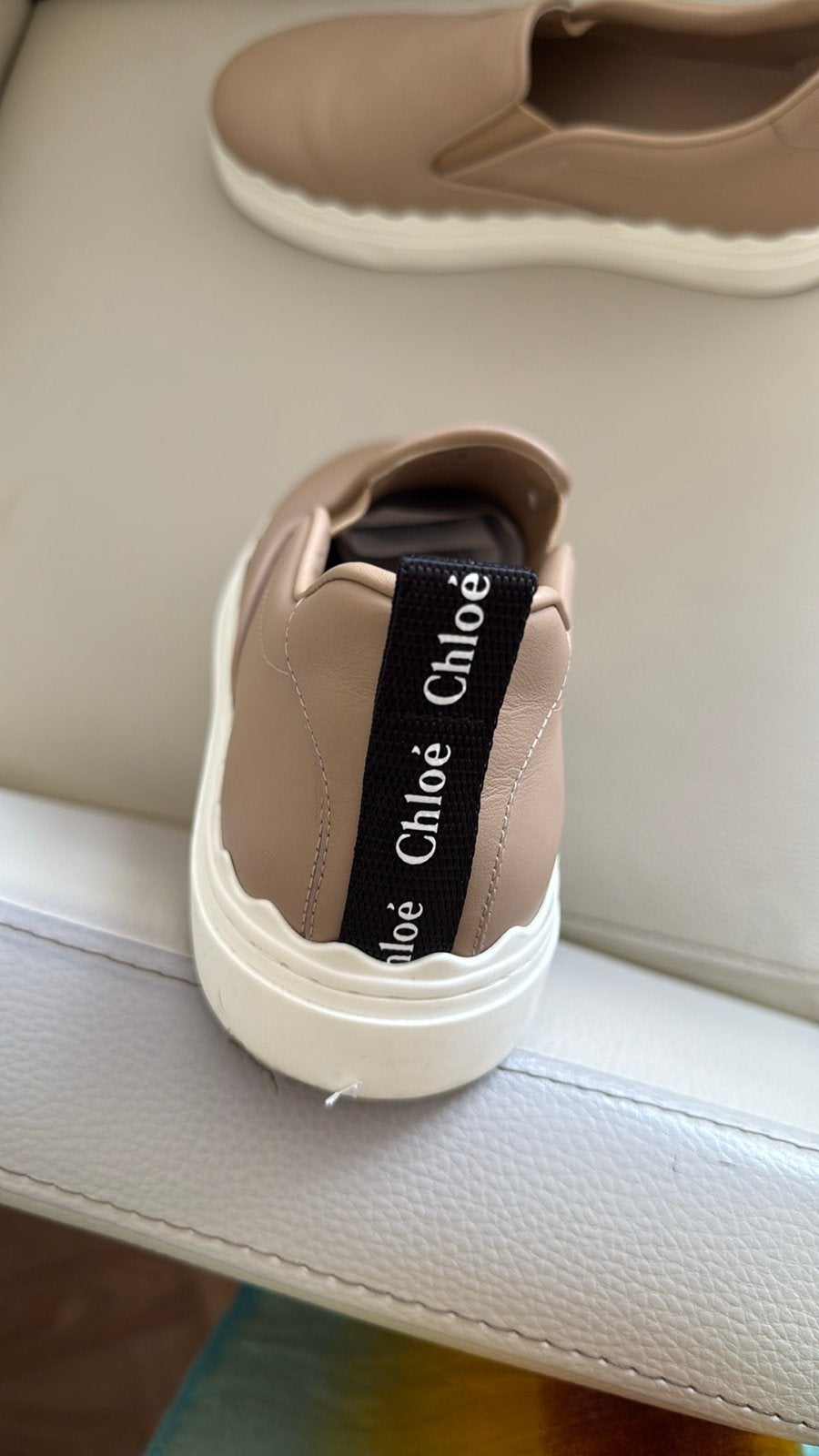 Chloe Lauren slip-on sneakers maat 38, Kleding | Dames, Ophalen of Verzenden, Zo goed als nieuw, Beige, Sneakers of Gympen