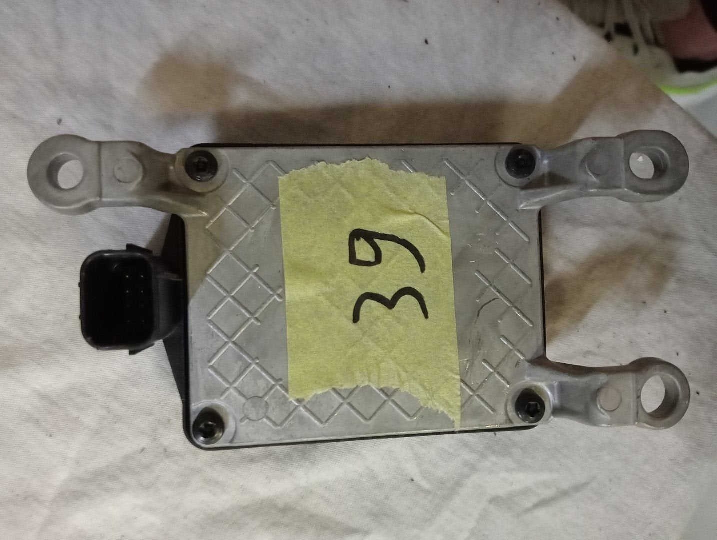 Radar sensor met artikelnummer 284476193R, Gebruikt, -, Renault, -