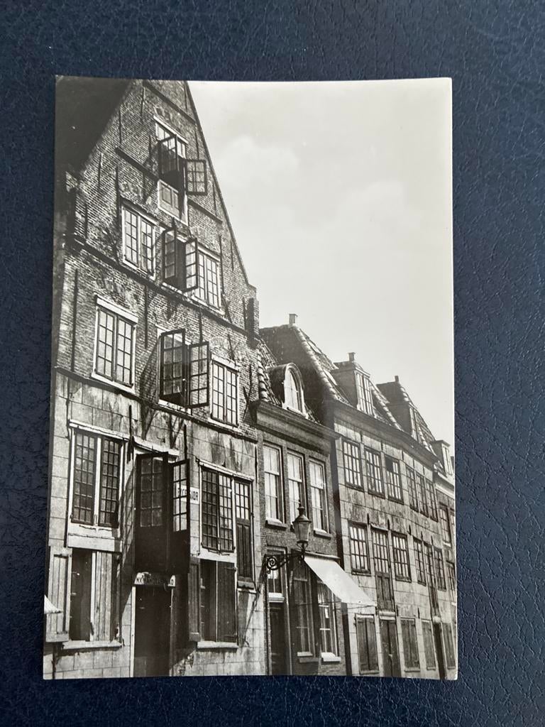 Oude pakhuizen aan de Korenmarkt te Hoorn - Zwart-wit foto, Ophalen of Verzenden, 1940 tot 1960, Ongelopen, Noord-Holland