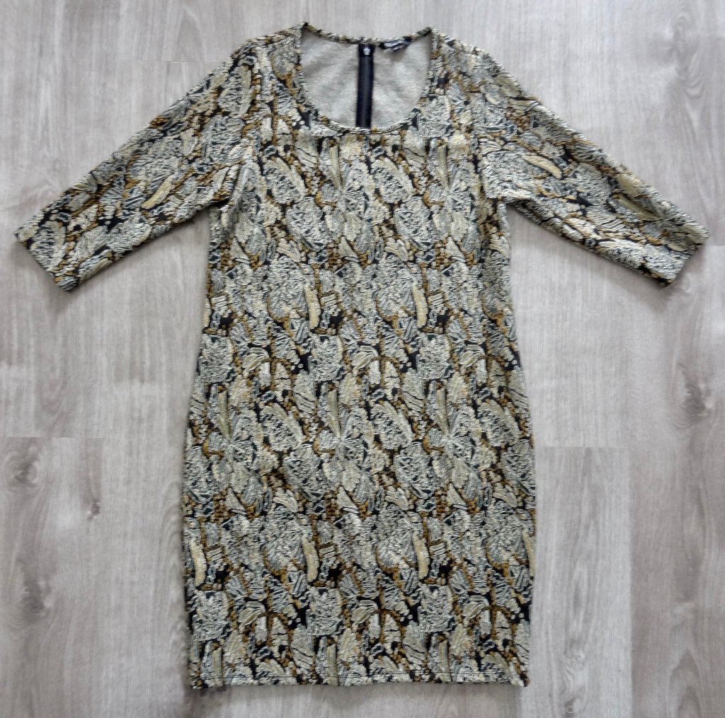 Prachtige jurk MS mode zwart met goud draad er in maat 42, Kleding | Dames, Jurken, Zwart, Maat 42/44 (L), Ophalen of Verzenden