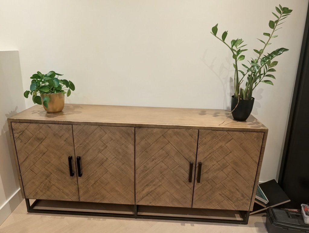 Mooi Walnoot Houten Dressoir, Huis en Inrichting, Kasten | Dressoirs, Ophalen, Met deur(en), 150 tot 200 cm, Zo goed als nieuw