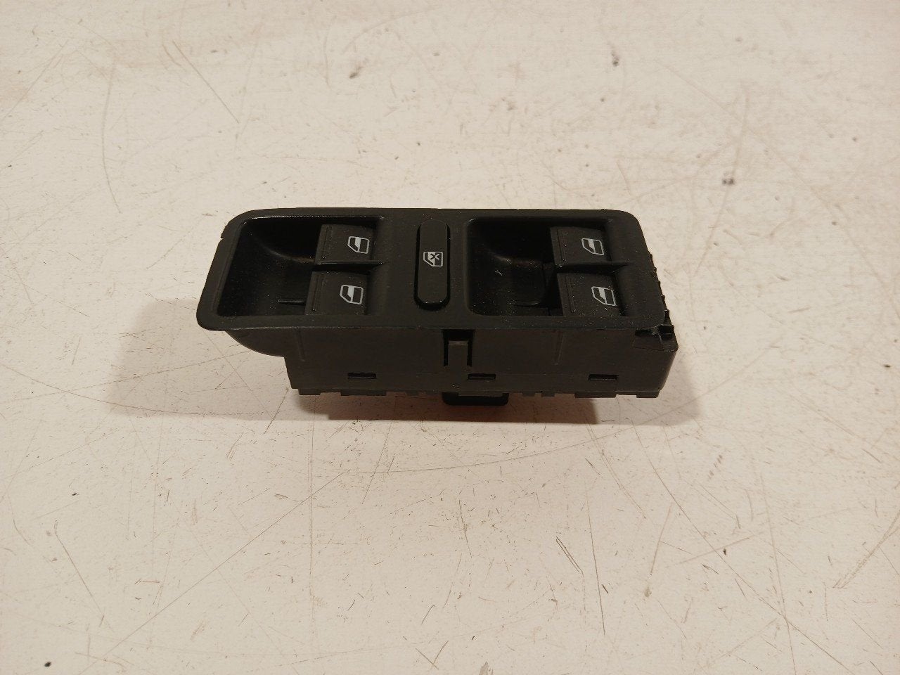 Bedieningspaneel elektrische ramen Volkswagen Polo, Onderdelen@venauto.nl, Van der Ven Autorecycling B.V., Gebruikt, Ettenseweg 76, 4706 PB Roosendaal, The Netherlands