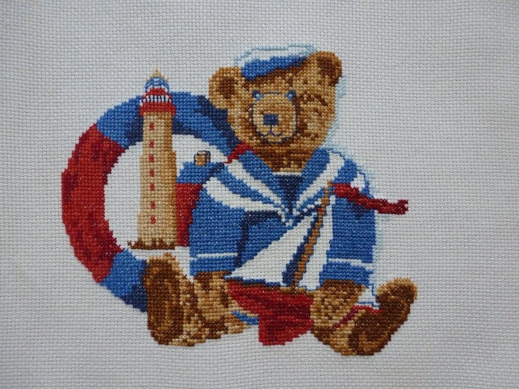 Borduurwerk met beer beertje vuurtoren reddingsboei - nieuw, Ophalen of Verzenden, Nieuw, Handborduren, Overige typen