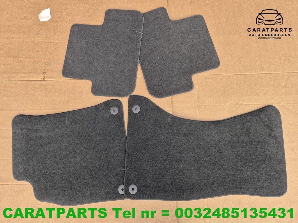 8K1863691F 8K0864450B Audi A5 Matten set A5 vloermatten A4, Auto-onderdelen, Interieur en Bekleding, Audi, Gebruikt, Ophalen of Verzenden