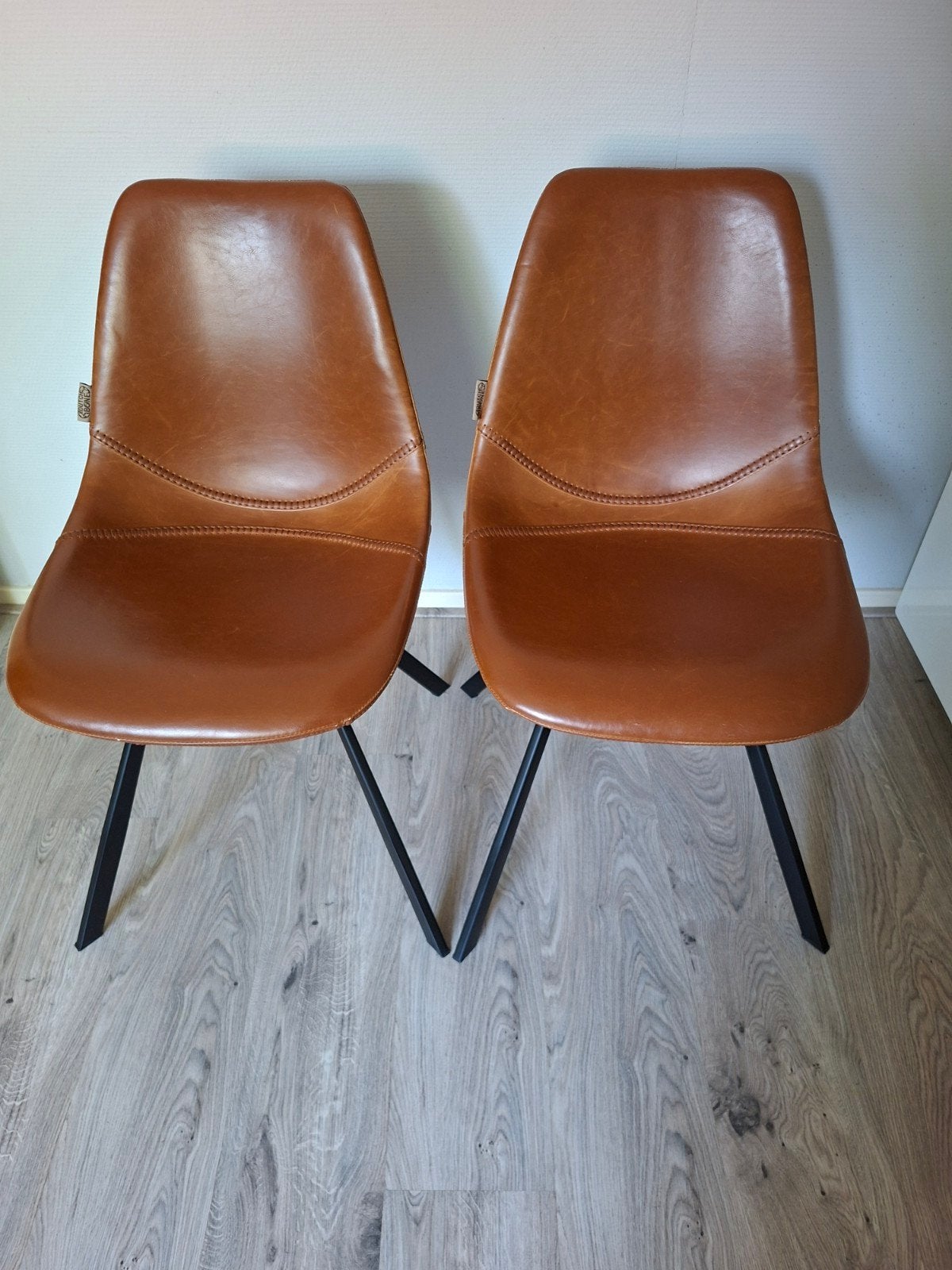 2 stoelen van Dutch Bone, Ophalen, Bruin, Leer, Twee