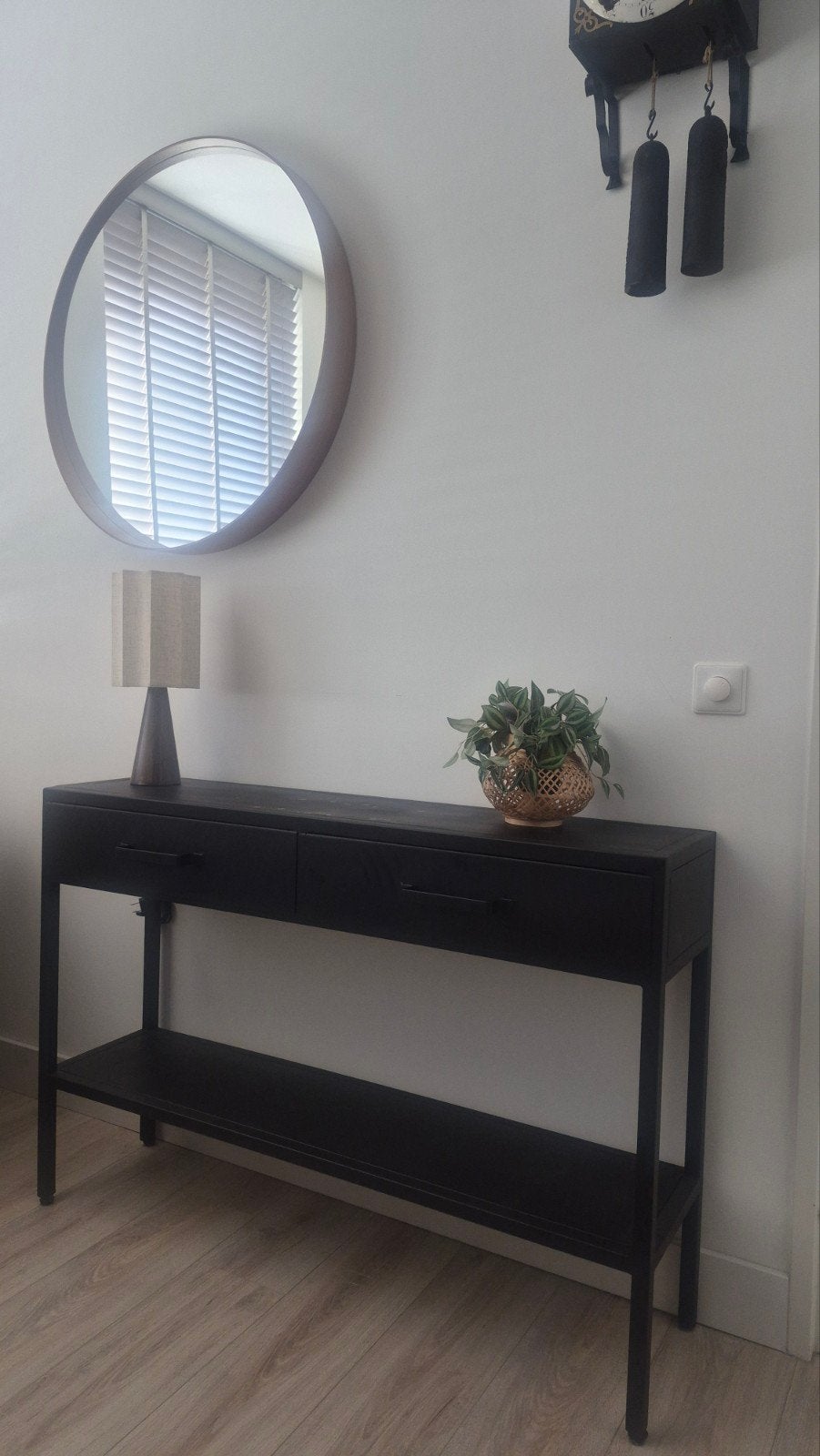 retro sidetable zwart metaal, 100 tot 150 cm, Ophalen of Verzenden, Zo goed als nieuw, Metaal