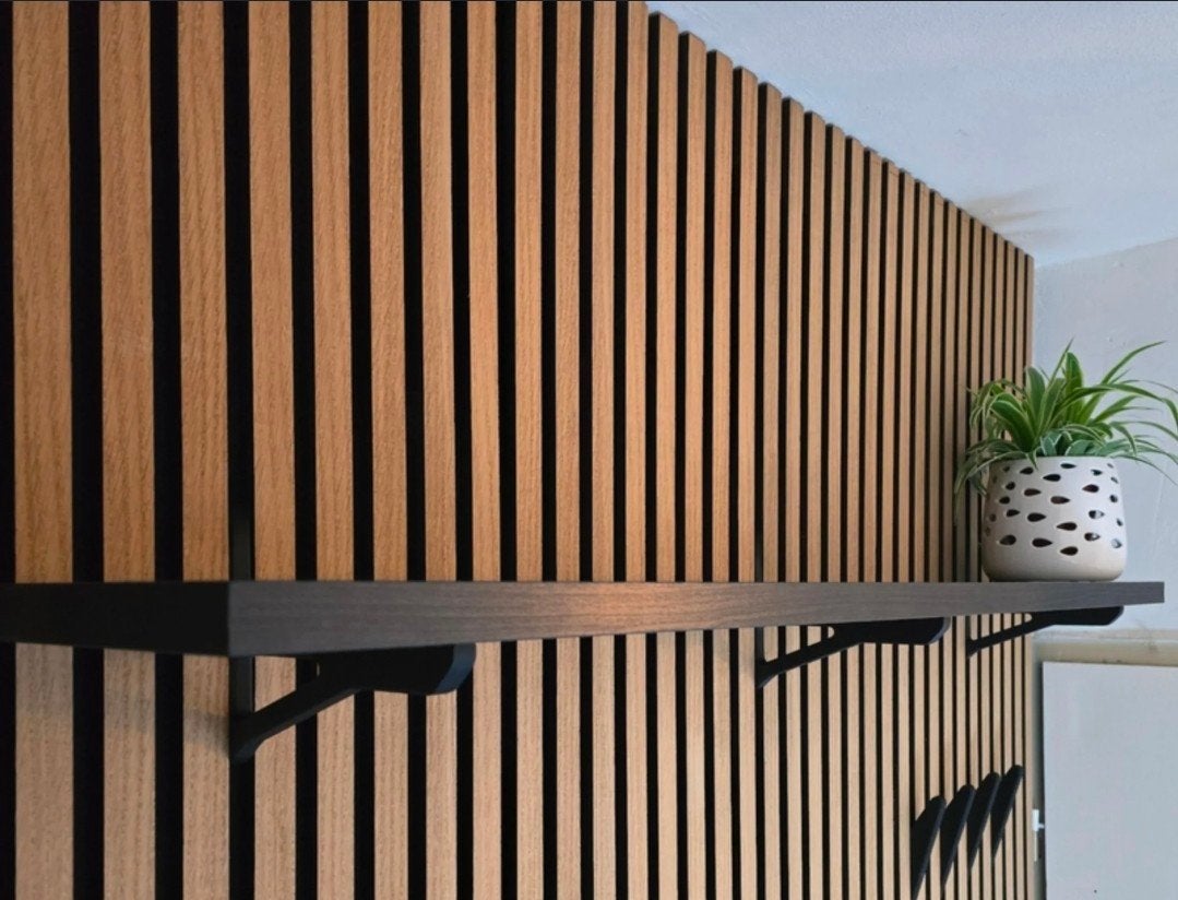 ik ben op zoek naar gratis gezocht bruine wandplanken met be, Huis en Inrichting, Ophalen, Eenpersoons