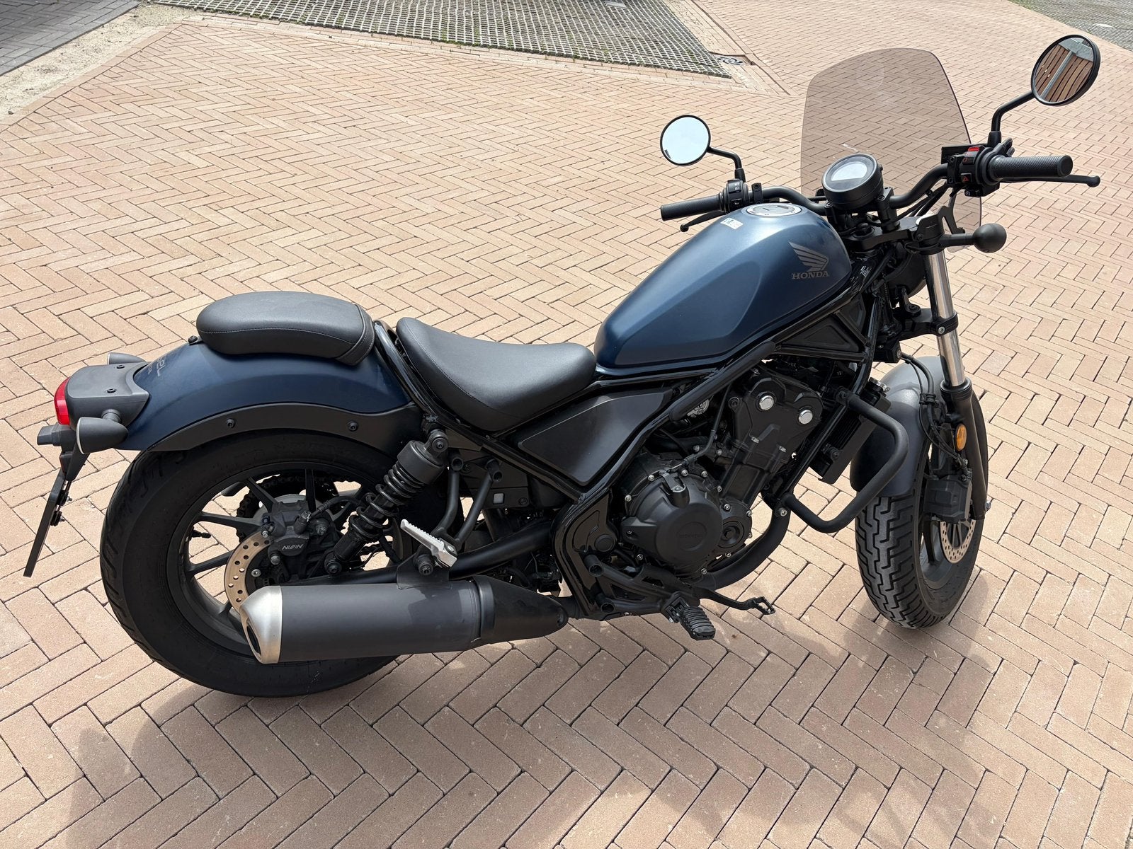 Honda Rebel 500, 11/2021 2492 km blauw  zgan, Motoren, Motoren | Honda, 2 cilinders, Occasion, Chopper, Particulier