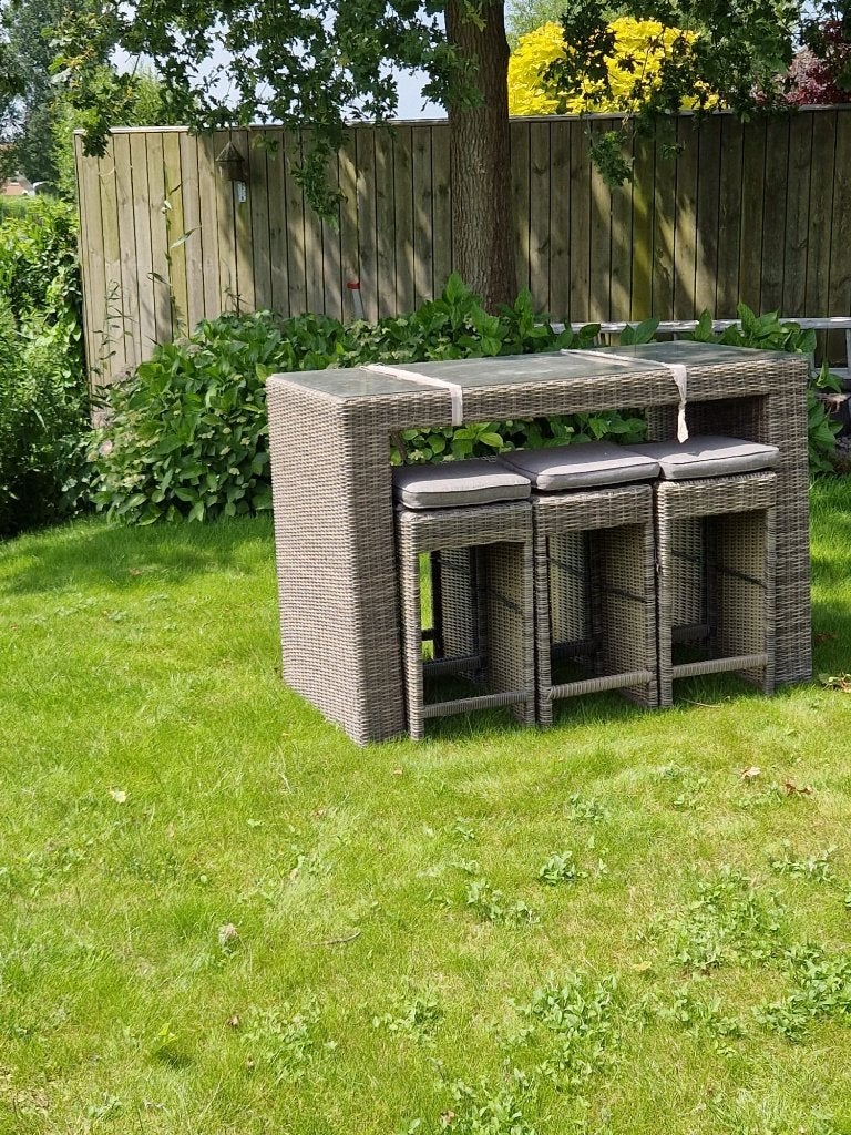 Rotan Barset met 6 Krukken, Ophalen, Gebruikt
