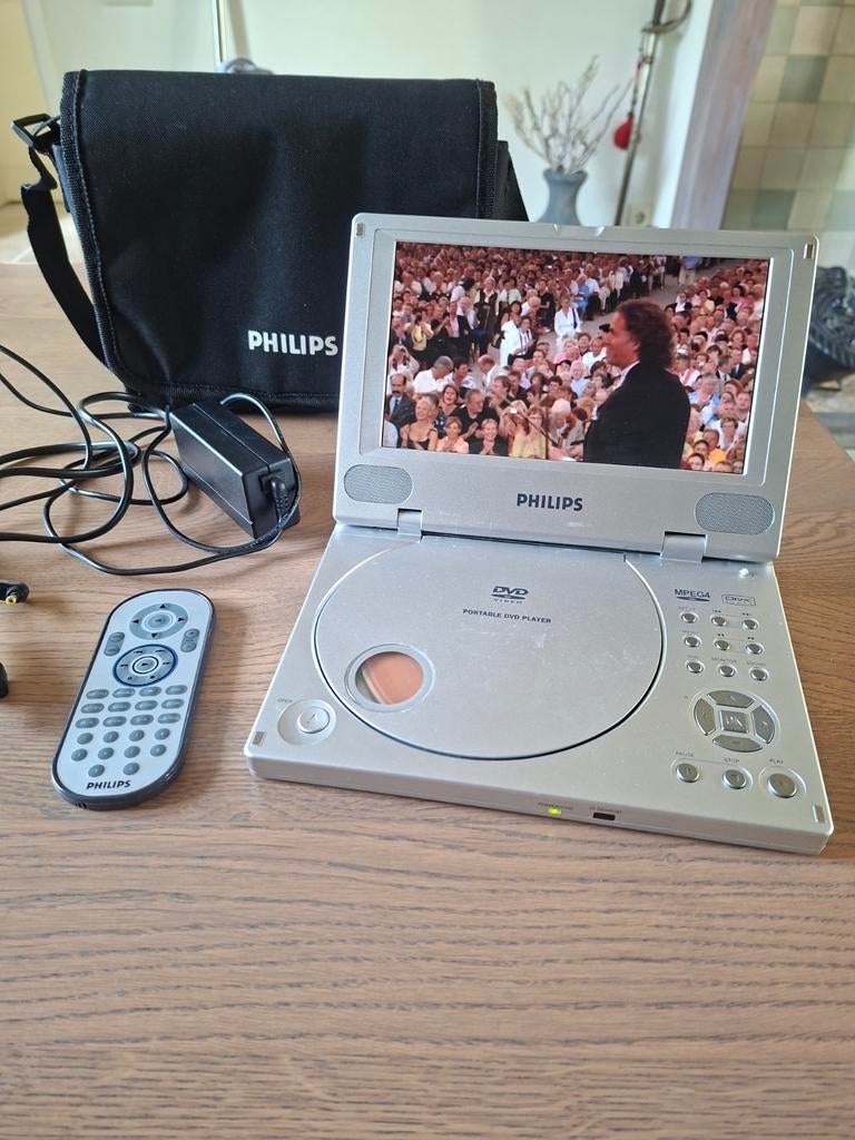 Philips PET810 Draagbare DVD-speler, Audio, Tv en Foto, Dvd-spelers, Gebruikt, Dvd-speler, Philips, Draagbaar, Ophalen of Verzenden