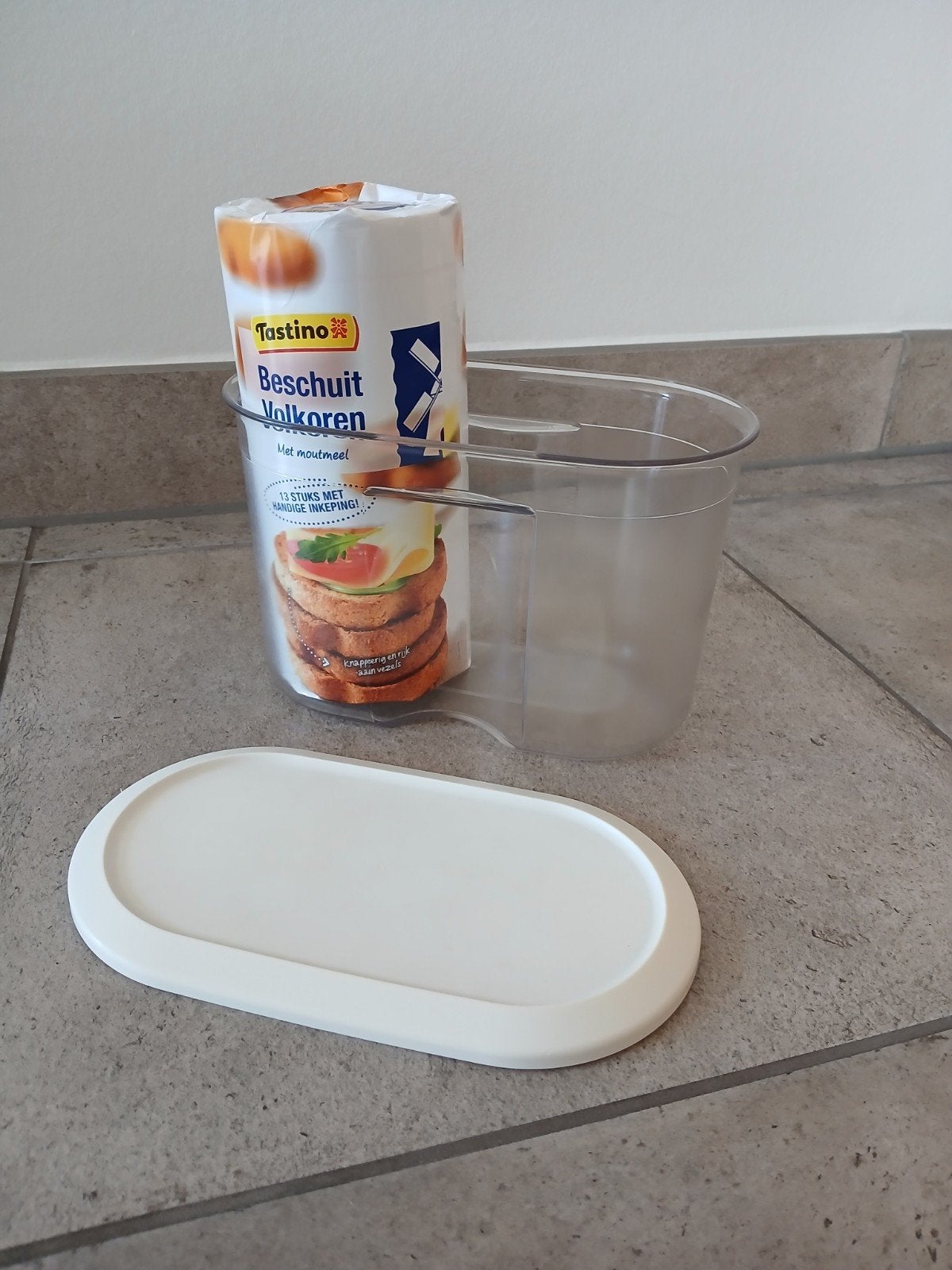 Tupperware beschuitbus, vensterbus, voorraadbus,crackerbus., Gebruikt, Wit, Overige typen, Ophalen of Verzenden