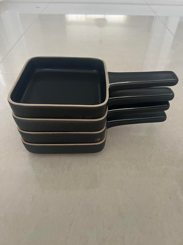 4 x Gusta ovenschaal Paddle 25x14,5 zwart, Ophalen of Verzenden, Nieuw, Overige stijlen, Schaal of Schalen