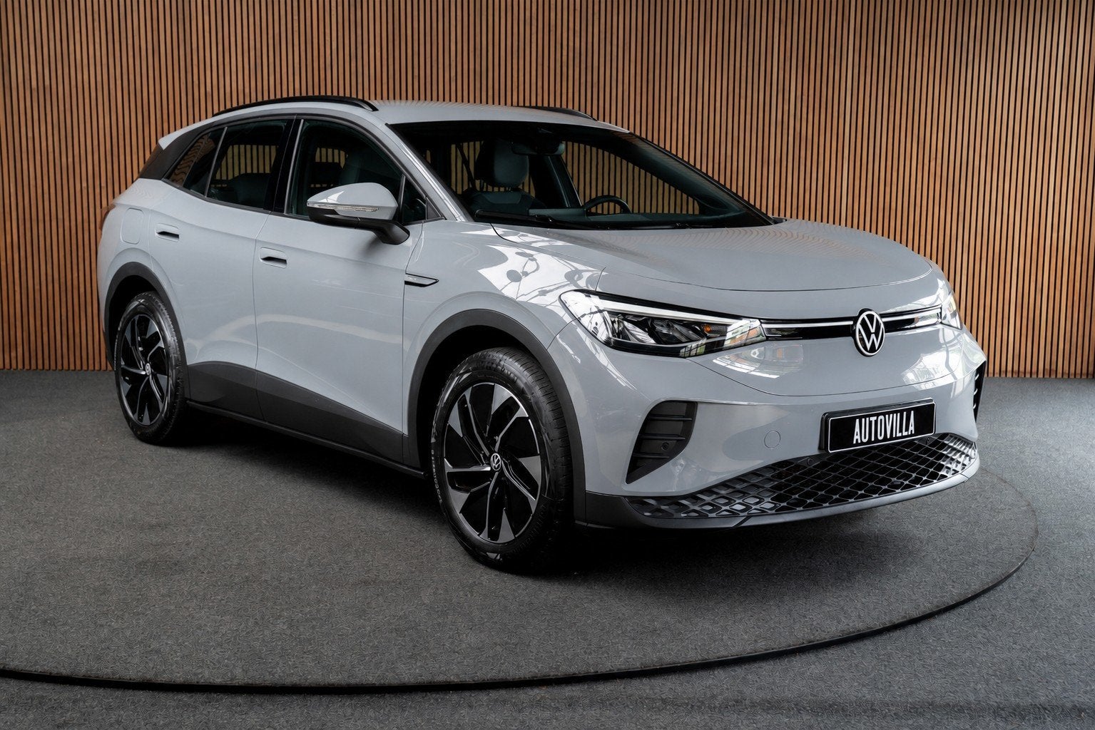 Volkswagen ID.4 Pure Performance Navi Climate Warmtepomp PDC, Automaat, Gebruikt, Zwart, Zilver of Grijs