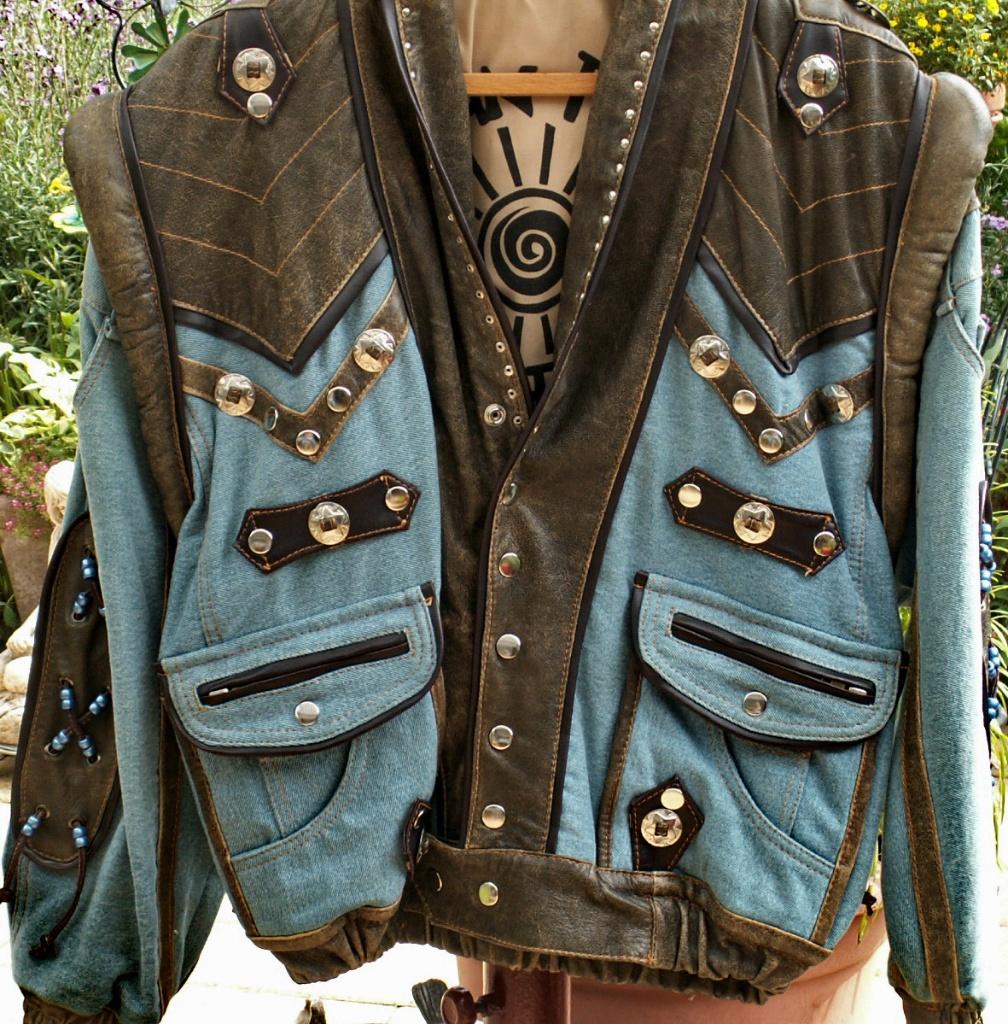 jeans jas met leer buckles, Ophalen, Zo goed als nieuw, Maat 52/54 (L), Blauw