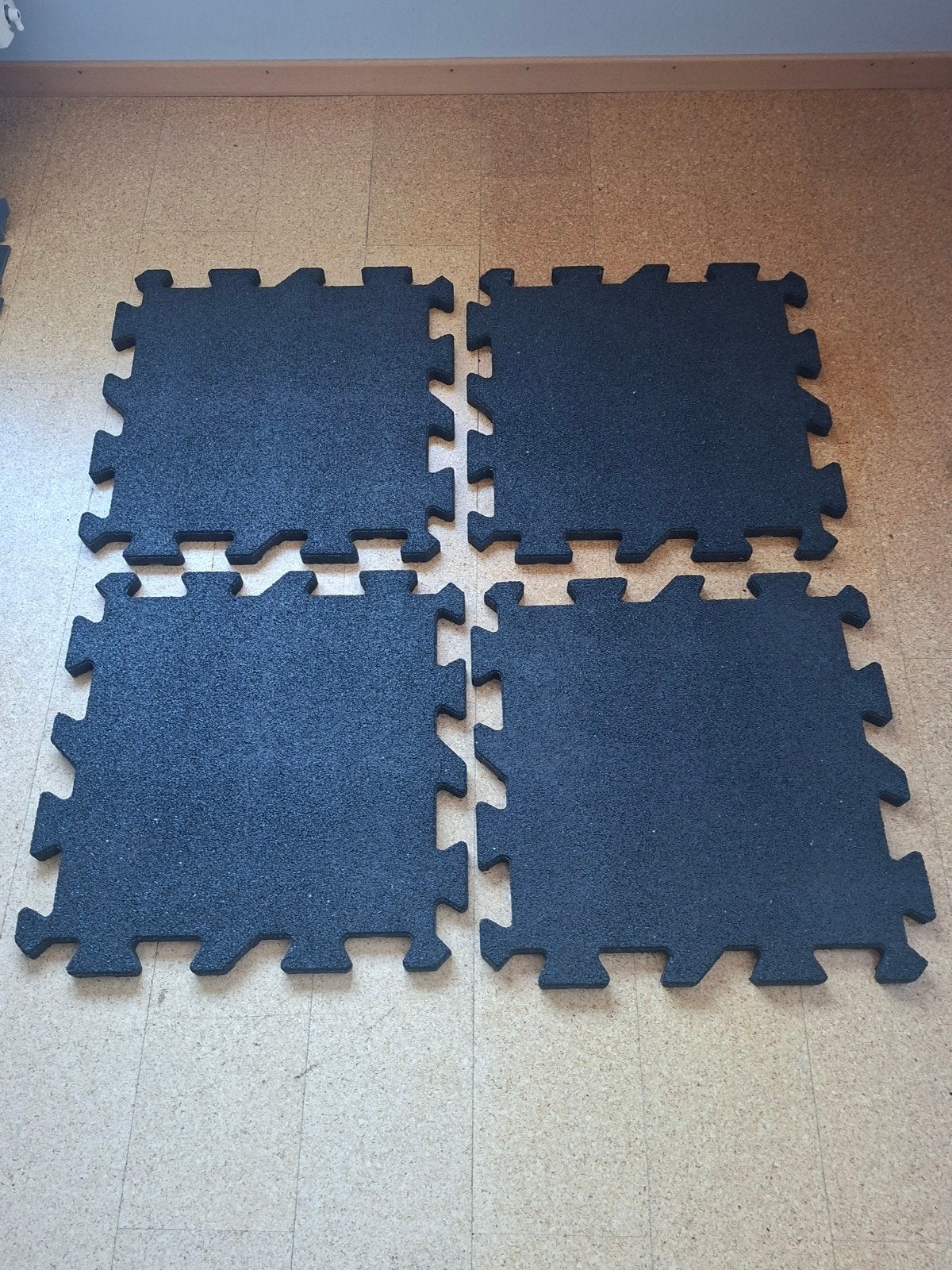 Rubber puzzel tegels 50x50x2,5cm, Sport en Fitness, Fitnessmaterialen, Ophalen, Zo goed als nieuw, Fitnessmat