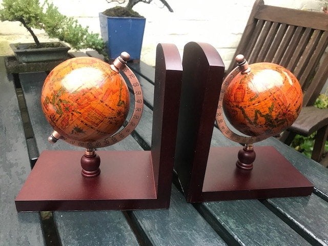 leuke set boekensteunen, GLOBE'S, Antiek en Kunst, Ophalen of Verzenden
