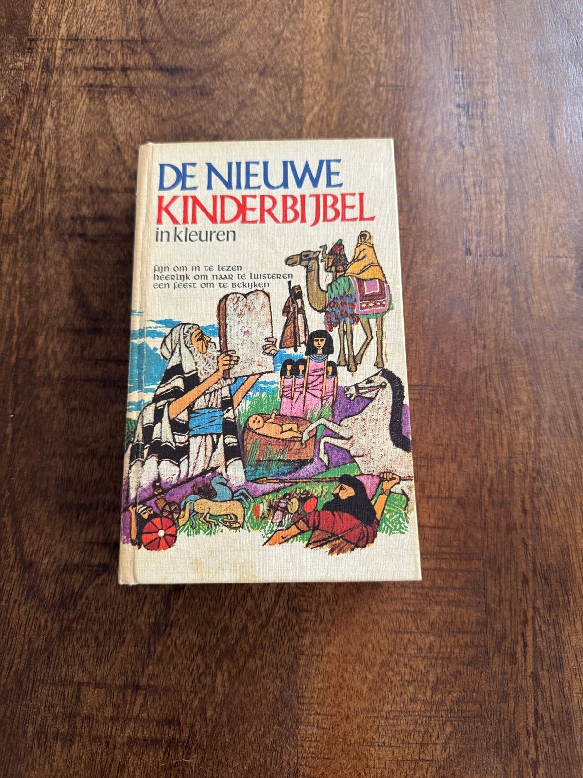 Retro kinderbijbel uit 1967, Zomer & Keuning Boeken B.V., Ophalen of Verzenden, Gelezen