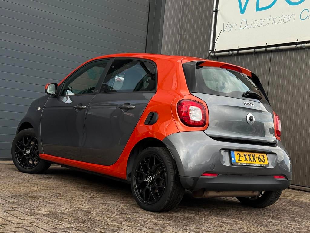 Smart Forfour 1.0 Passion | 5-deurs | Navigatie | 16'' LMV, Auto's, Smart, Gebruikt, 4 stoelen, Bluetooth, Origineel Nederlands