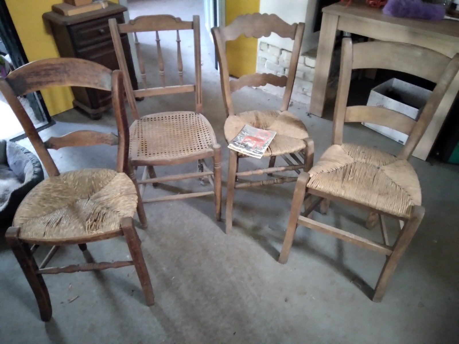 4 culemborgse vintage antieke stoeltjes, Ophalen