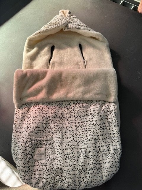 Voetenzak maxi cosi, Kinderen en Baby's, Overige methoden, Ophalen of Verzenden, Zo goed als nieuw, 0 t/m 13 kg