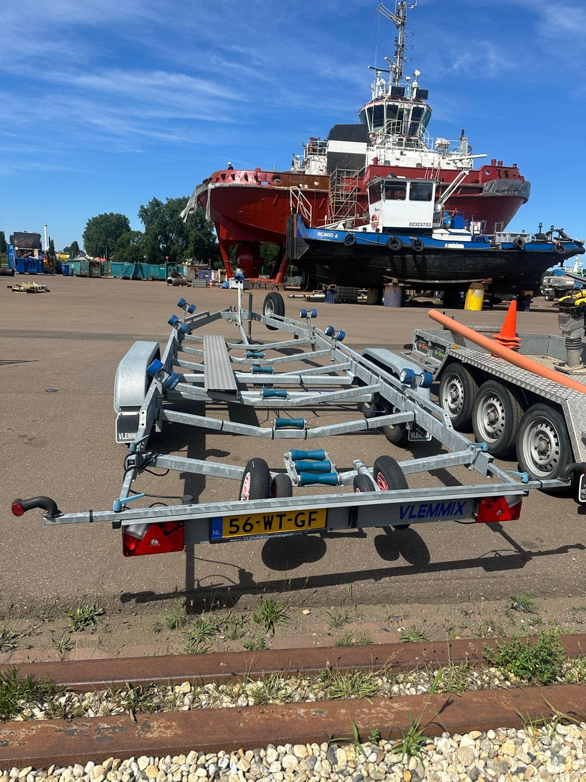 Vlemmix Boottrailer Dubbelasser - 1800 kg laadvermogen, Watersport en Boten, Boottrailers, Gebruikt, 1500 tot 3000 kg, 6 tot 9 meter