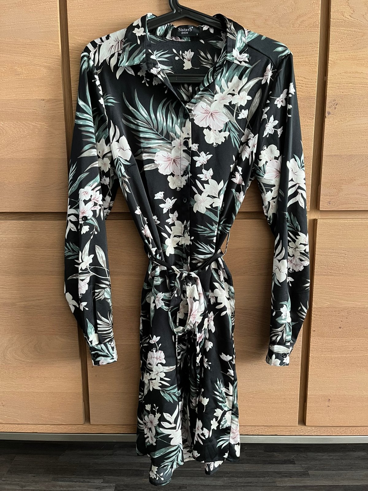 Mooi Sisters point jurkje S, Kleding | Dames, Ophalen of Verzenden, Zo goed als nieuw, Zwart, Boven de knie