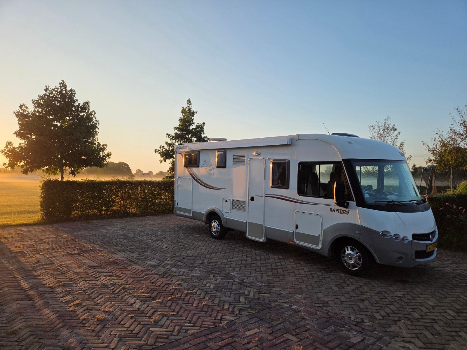 Rapido 866F 4 persoons Integraal Camper, Integraal, Ringverwarming, Fiat, 6 tot 7 meter