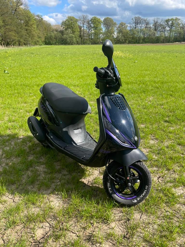 Piaggio zip iget 2019, Ophalen, Zo goed als nieuw, Benzine, Zip