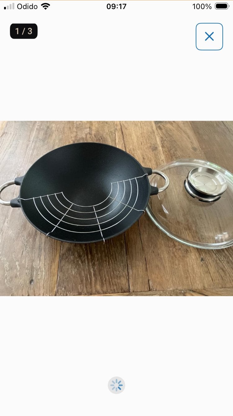 Bodum Gietijzeren Wok 23cm met Pyrex deksel en Rooster, Gietijzer, Met deksel, Ophalen of Verzenden, Zo goed als nieuw