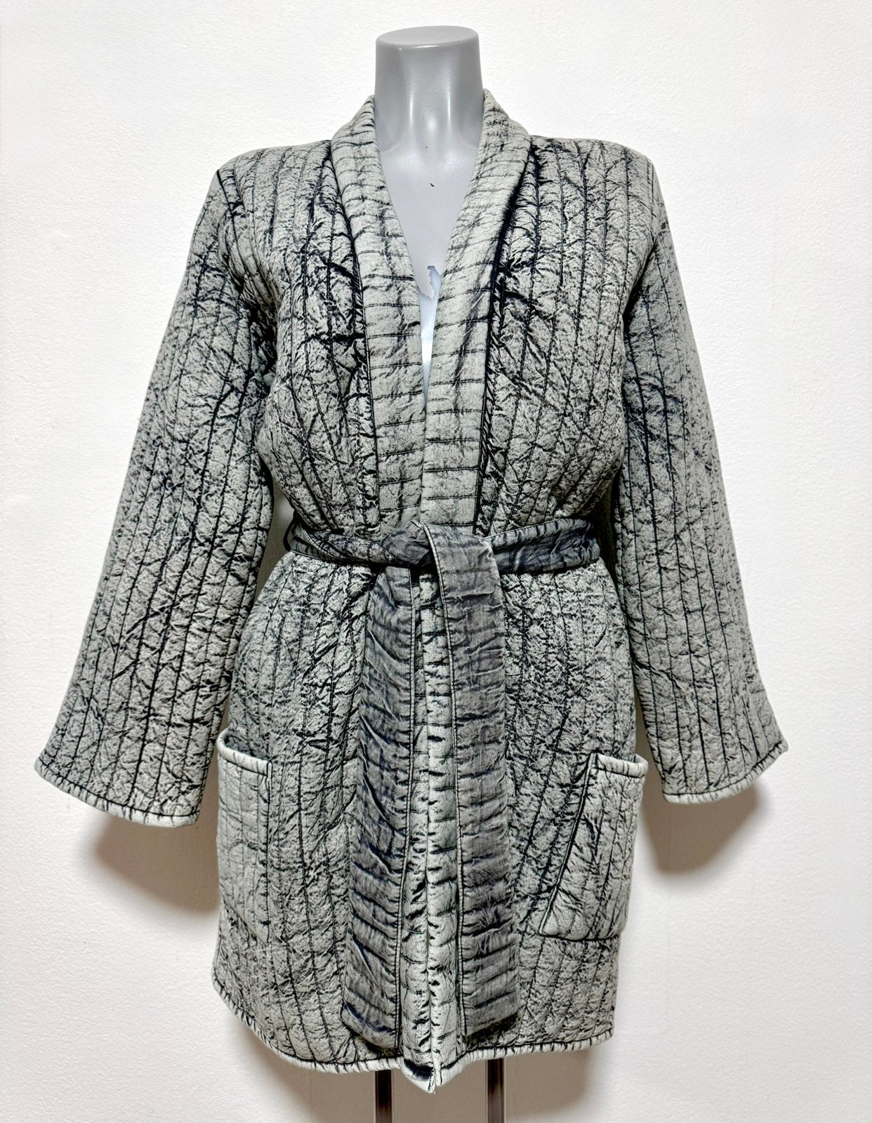 Gold&Silver elegante gewatteerde jas met ceintuur One Size, Kleding | Dames, Verzenden, Maat 42/44 (L), Nieuw, Jasje