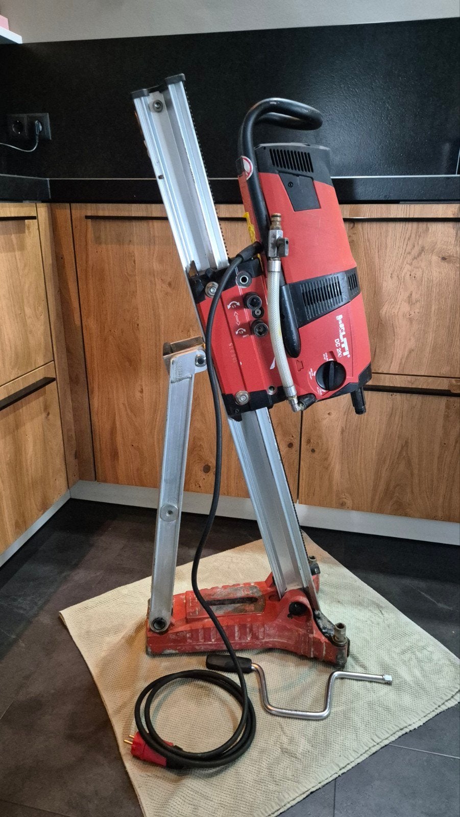 hilti dd200 kernboor diamantboor betonboor kruitschiethamer, Ophalen of Verzenden
