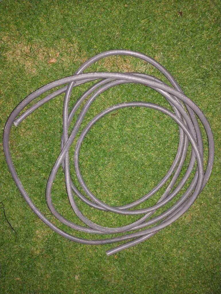 Grondkabel YMVK-as 5x4mm2 - 9 meter, Doe-het-zelf en Verbouw, Elektra en Kabels, Ophalen, Kabel of Snoer