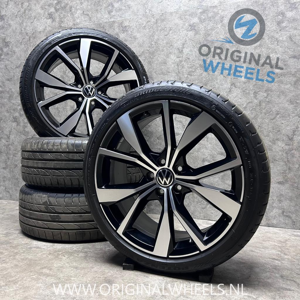 19 inch originele velgen + zomerbanden Hyundai Tucson, Auto-onderdelen, 19 inch, Gebruikt, Banden en Velgen, Ophalen of Verzenden