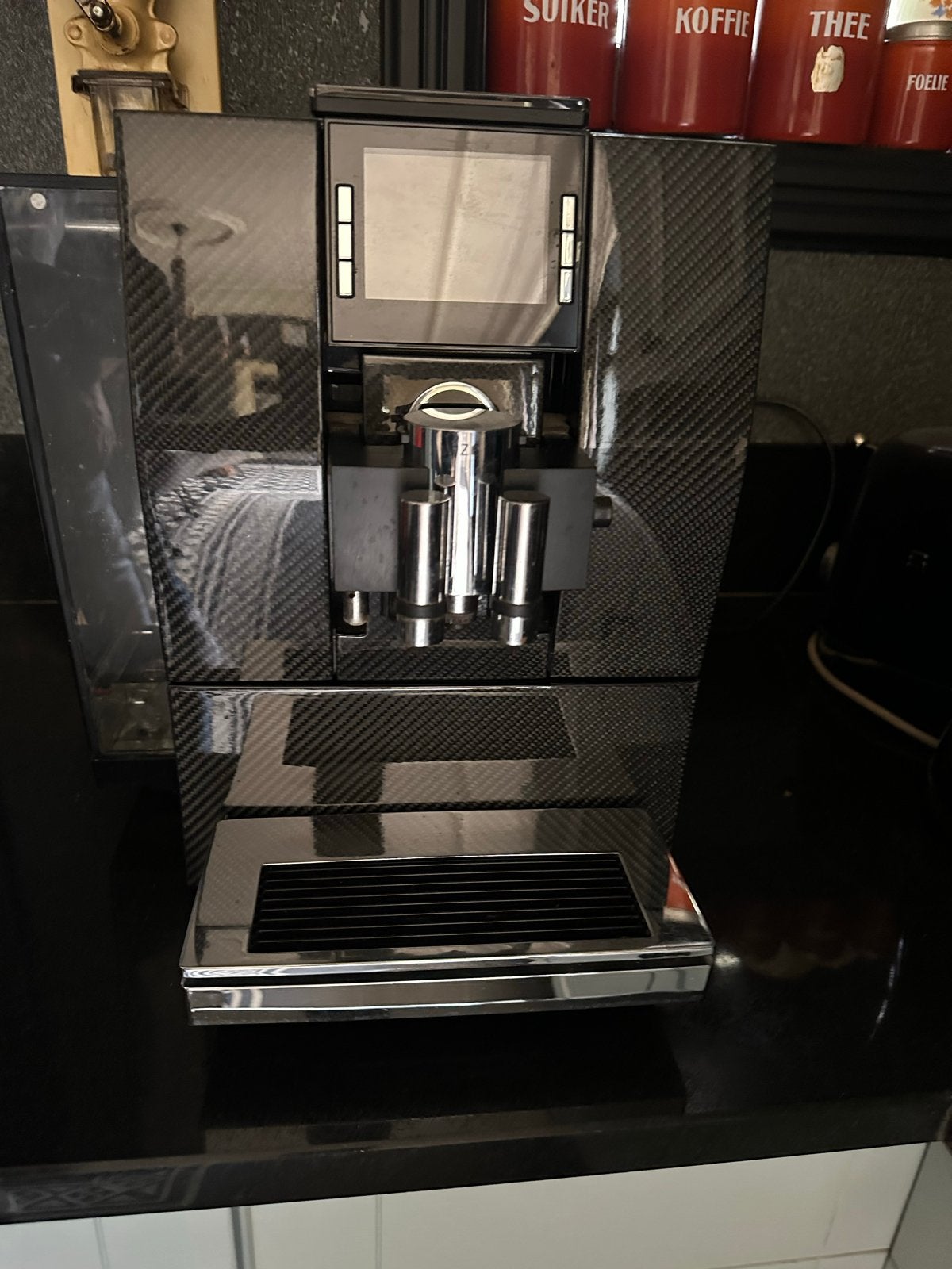 Jura Z6 Carbon Koffiemachine, Ophalen, Afneembaar waterreservoir, Gebruikt, 10 kopjes of meer