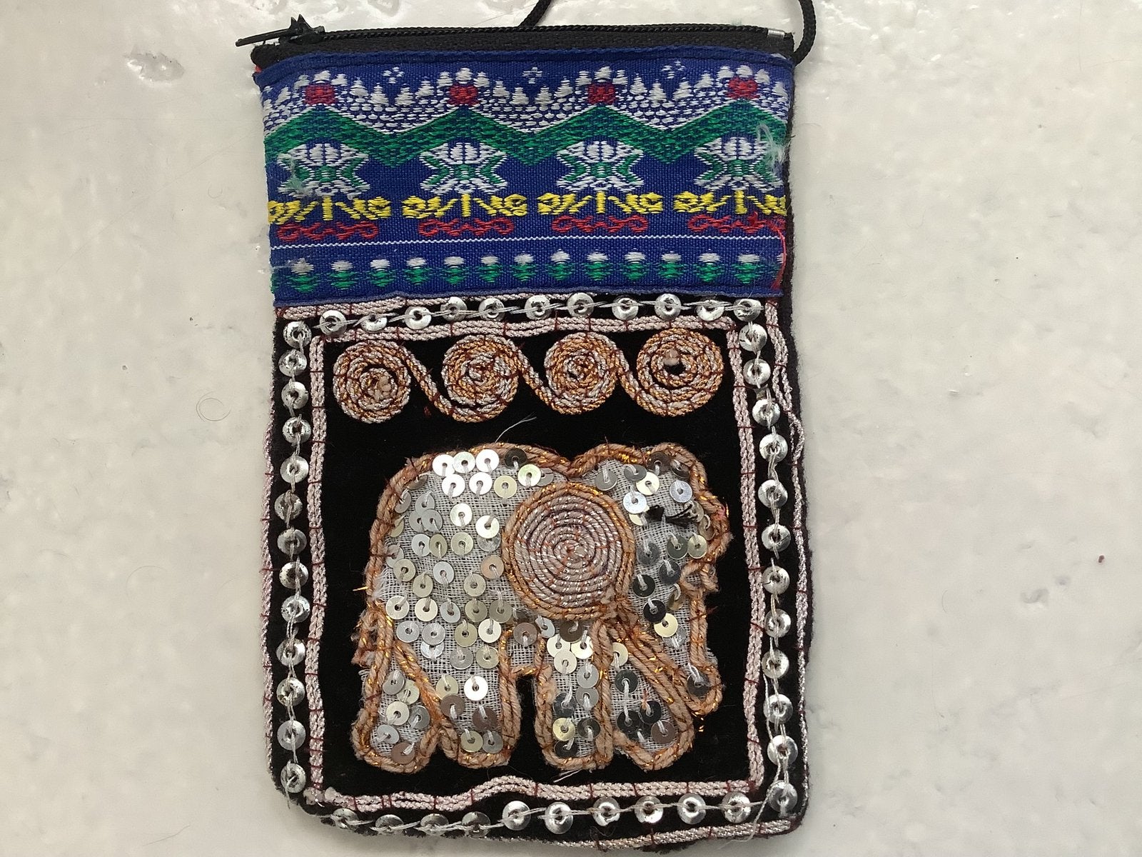Mooi tasje portemonnee met pailletten olifant Thailand Boho, Ophalen of Verzenden, Zo goed als nieuw
